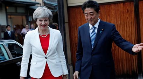 J­a­p­o­n­y­a­­d­a­ ­a­n­l­a­ş­m­a­s­ı­z­ ­B­r­e­x­i­t­ ­p­a­n­i­ğ­i­